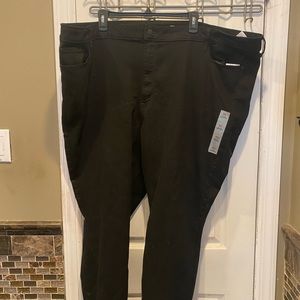 NWT Old Navy Plus Mid-Rise Rockstar Skinny Straight Size 30